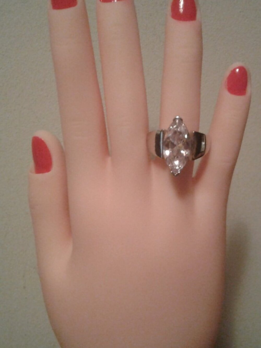 BCO199 Bella Luce NWOT Marquise Solitaire Platinum Plated Ring 8.65ctw. Size 10